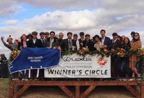 Communicate with all your partners through our comprehensive, streamlined solution, keeping everyone informed and excited to participate in the action.